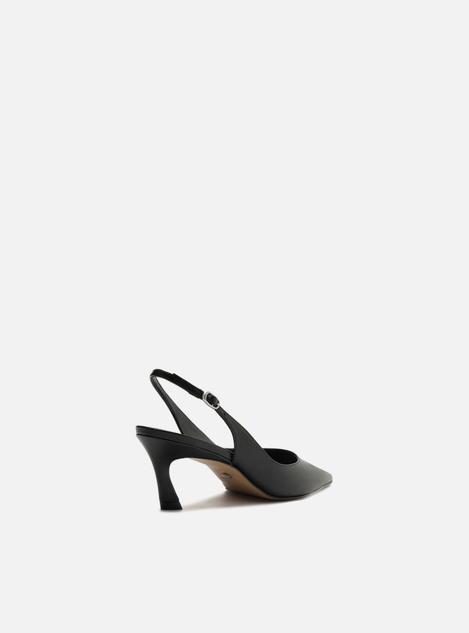 Scarpin Preto Couro Salto Baixo Slingback Esther