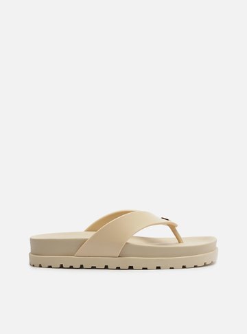 Rasteira Off-White Tiras Brizza Flow