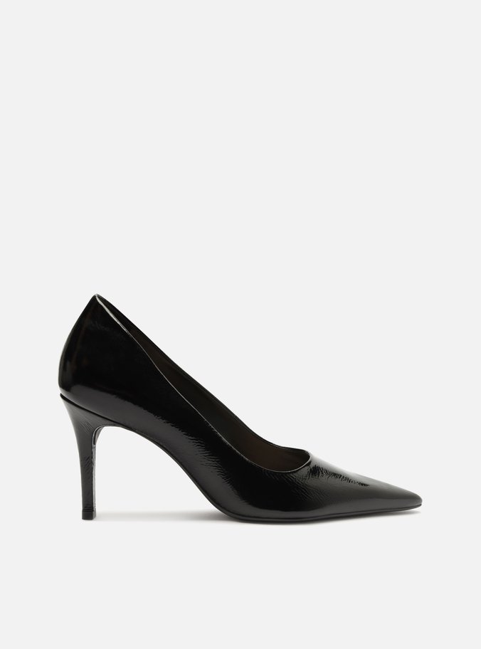 Scarpin Preto Verniz Salto Fino Bico Fino
