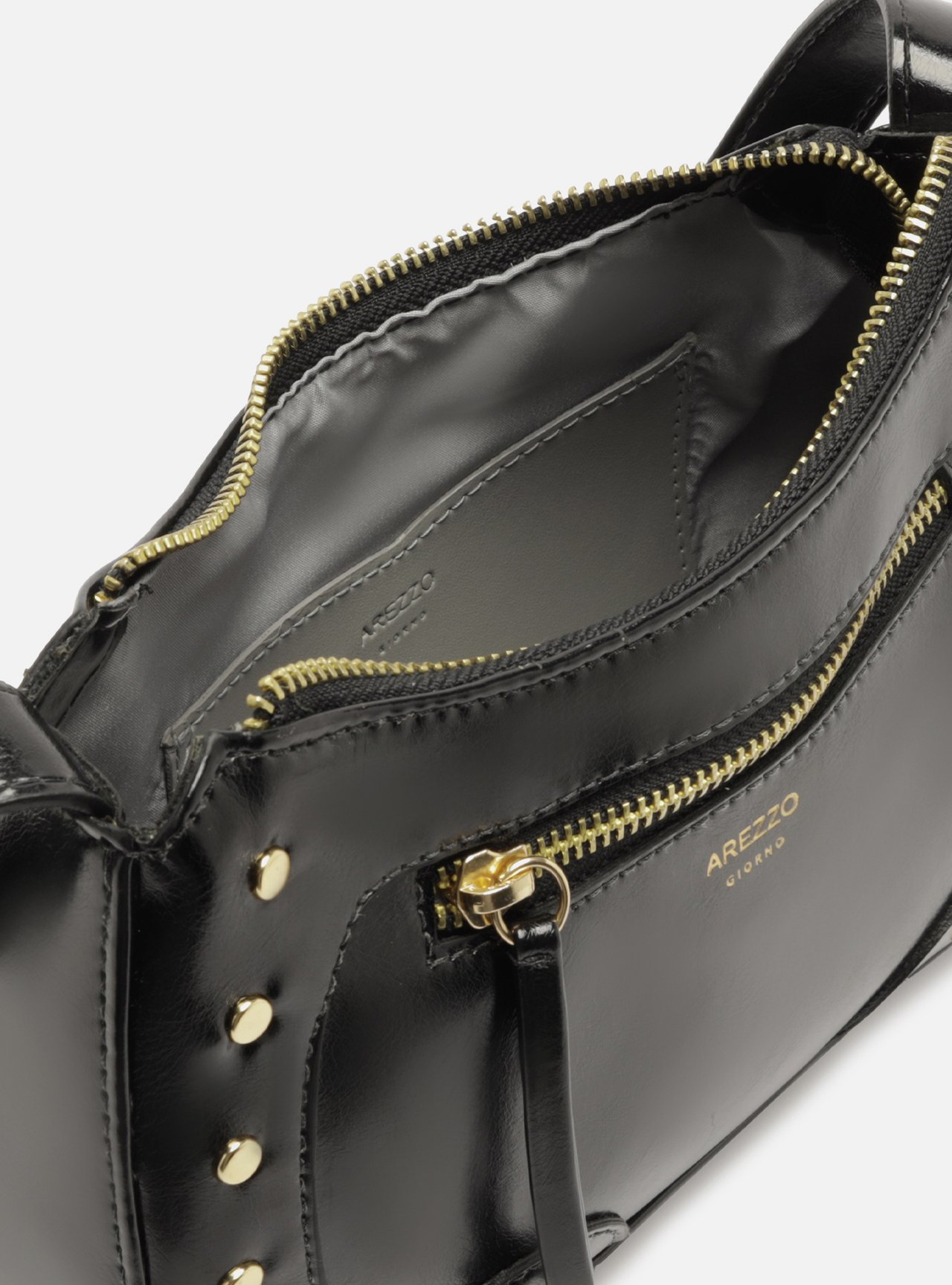 Bolsa Tiracolo Preta Média Rebites — foto 4
