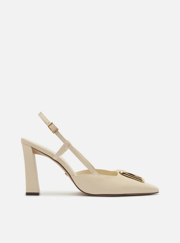 Scarpin Off-White Couro Salto Alto Slingback Metal