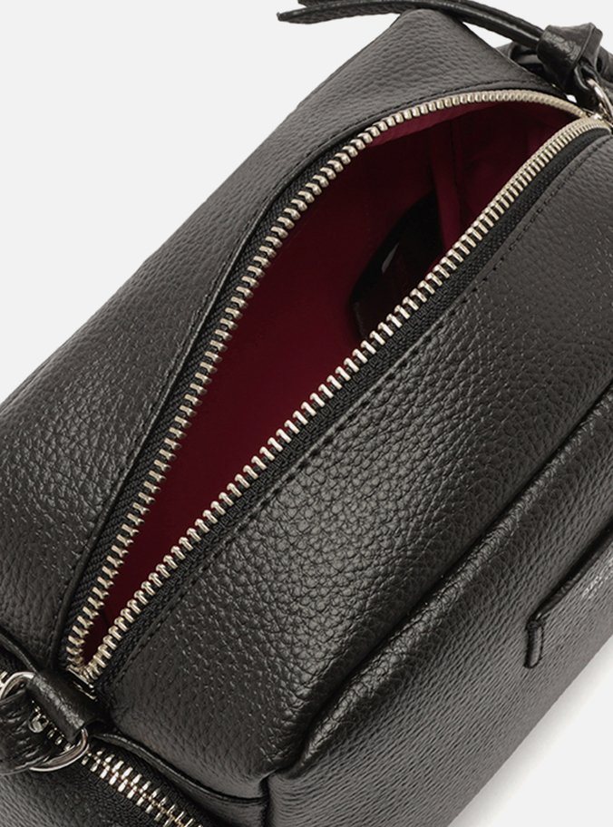 Bolsa Preta Tiracolo Média