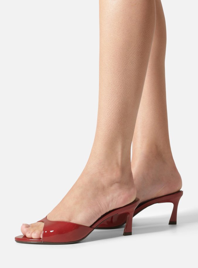 Tamanco Vermelho Salto Fino