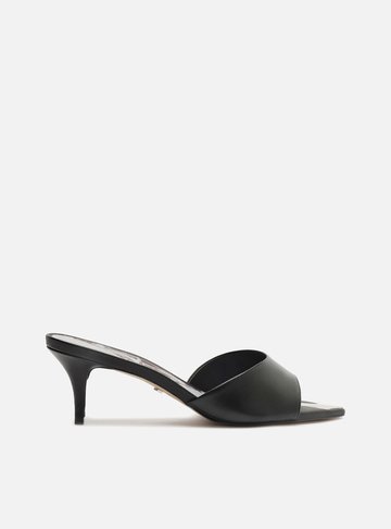 Mule Preta Couro Salto Kitten