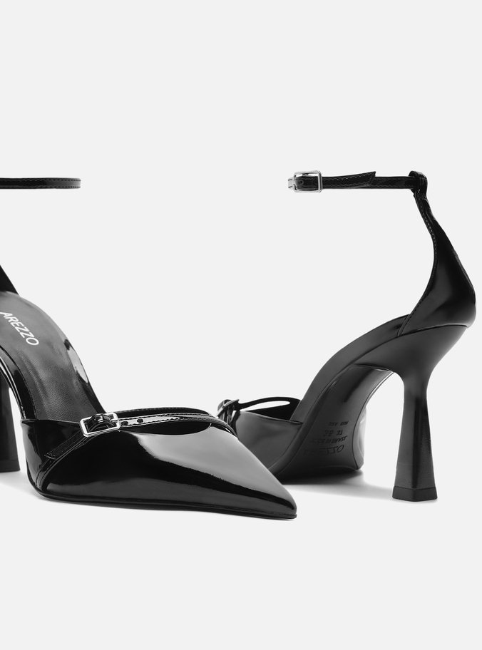 Scarpin Preto Verniz Salto Alto Fino Tira