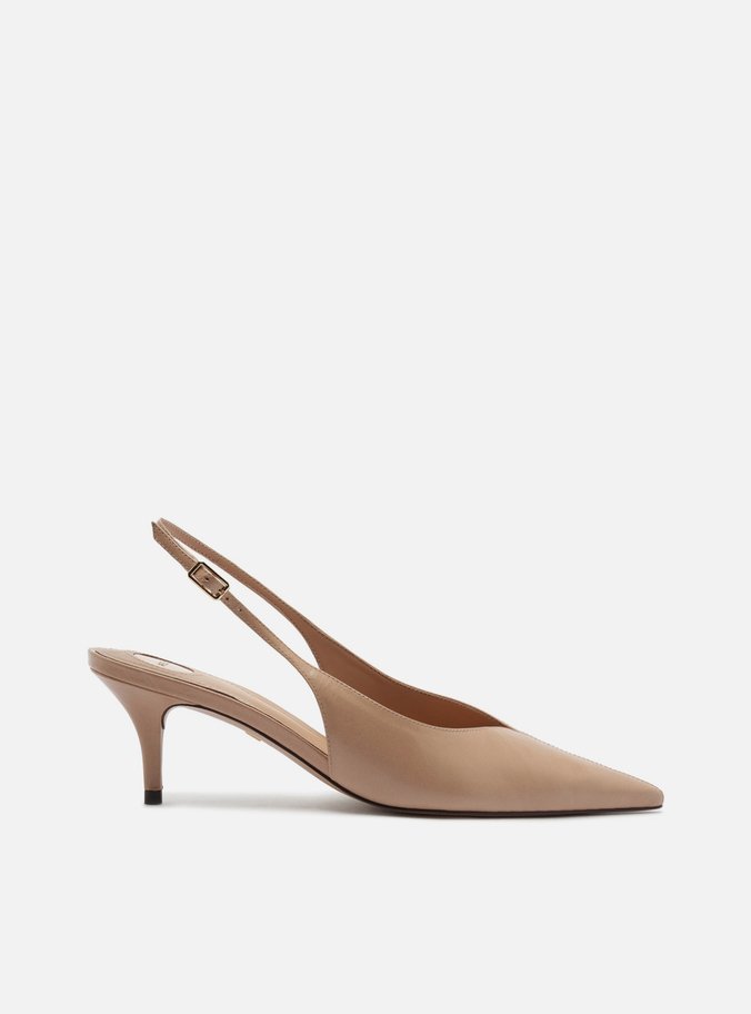 Scarpin Nude Couro Bico Fino