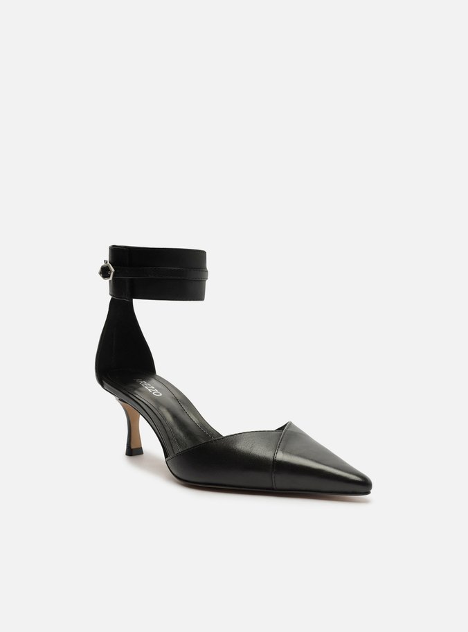 Scarpin Preto Couro Salto Baixo Bico Fino Ankle Strap