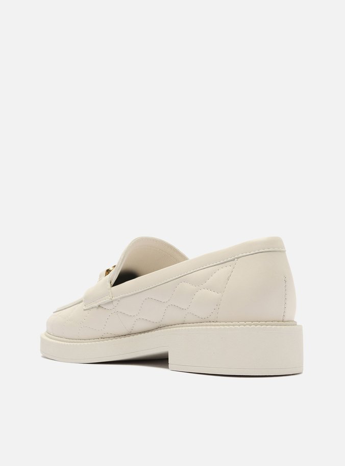 Mocassim Branco Couro Matelassê Clara