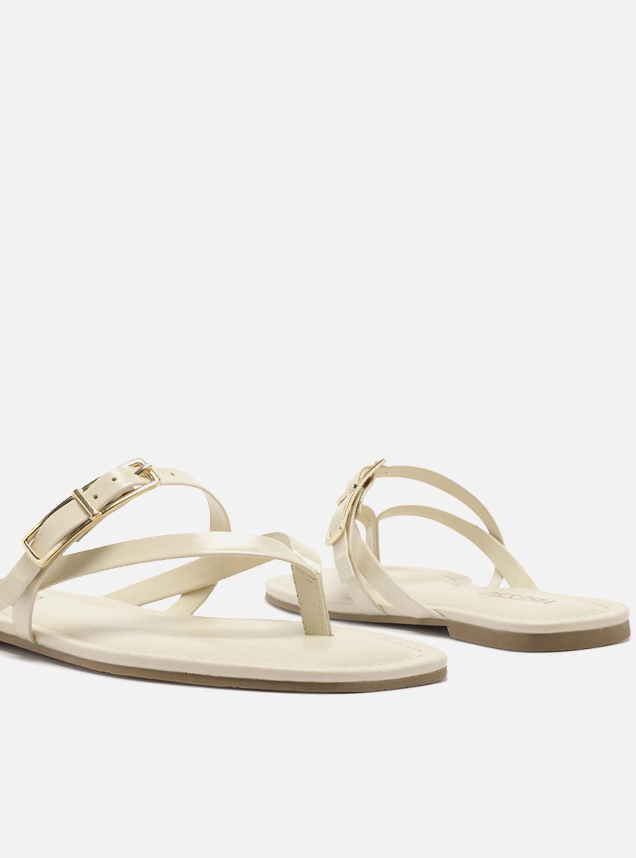 Sandália Rasteira Off White Couro Fivela Dupla — foto 4