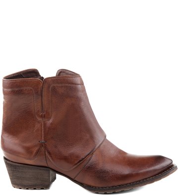 Bota Cano Curto Conhaque