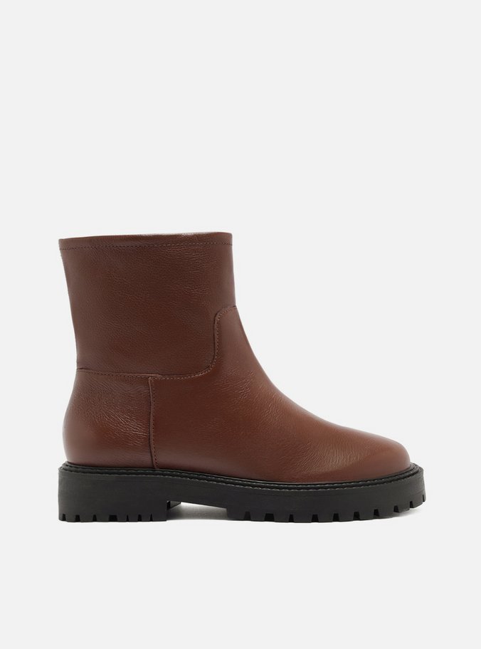 Bota Marrom Salto Tratorado