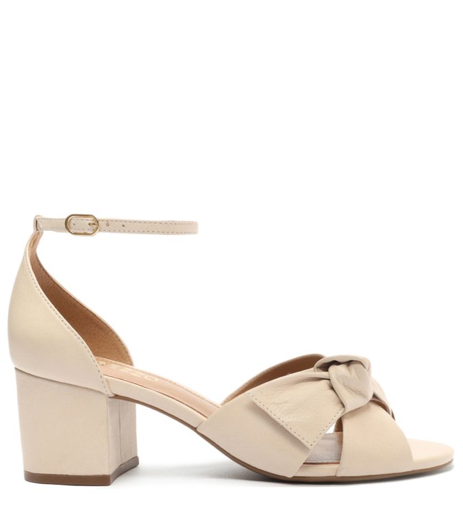 Sandália Off-White Couro Salto Médio Bloco
