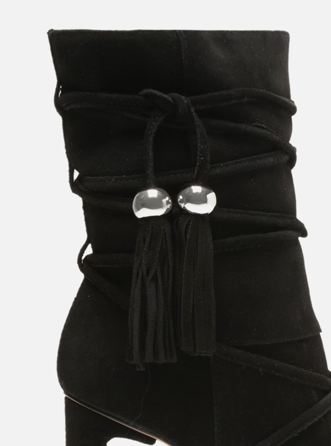 Bota Preta Camurcina Salto Flare Barbicachos