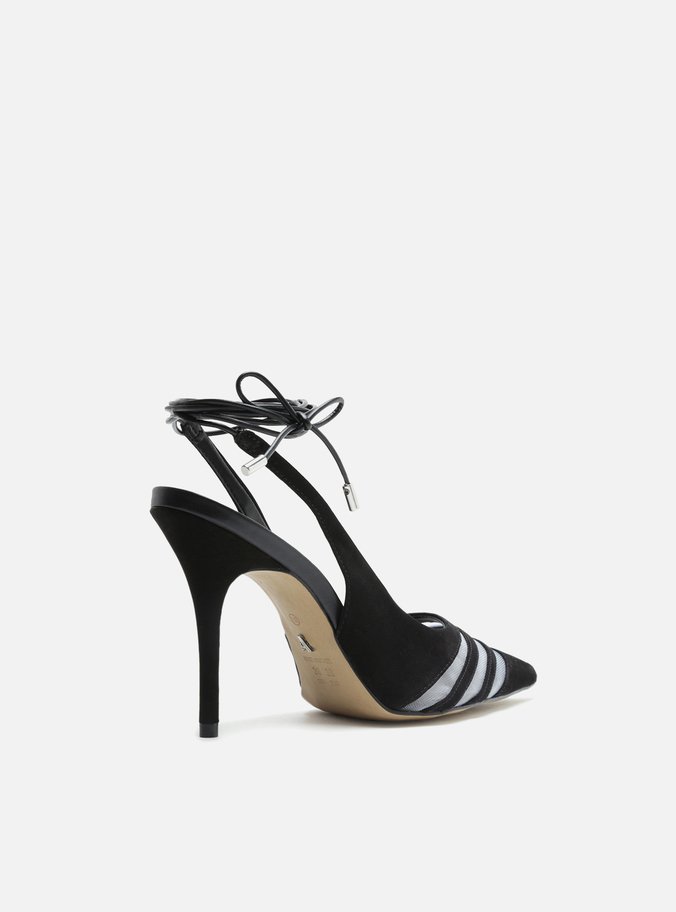 Scarpin Preto Salto Fino Amarração