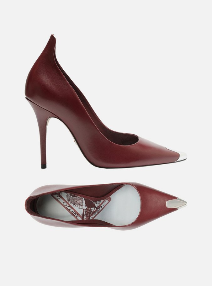 Scarpin Vermelho Couro Salto Fino Cap Toe Metal