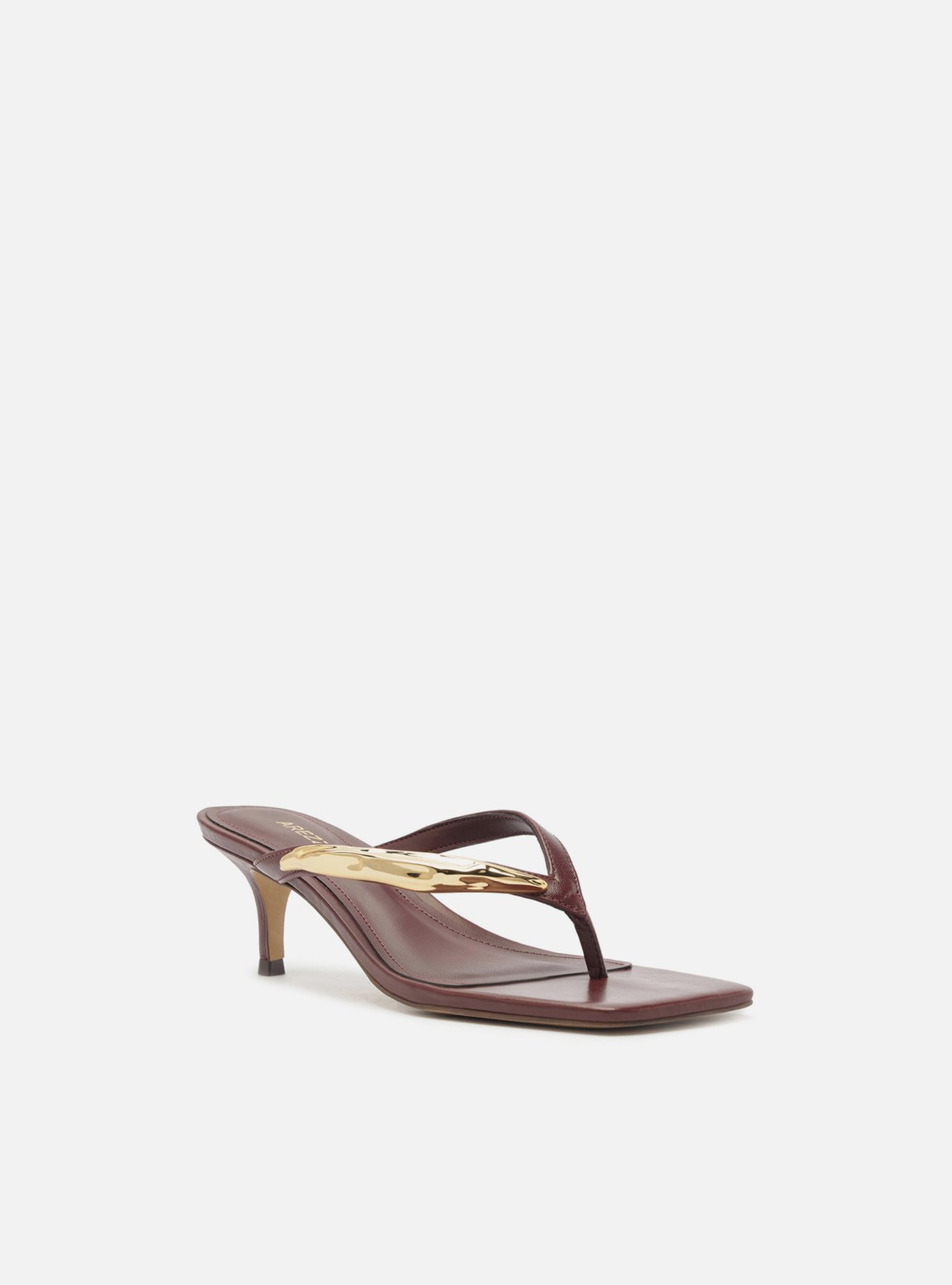 Tamanco Thong Vinho Couro Salto Fino Flip Flop Metal — foto 2
