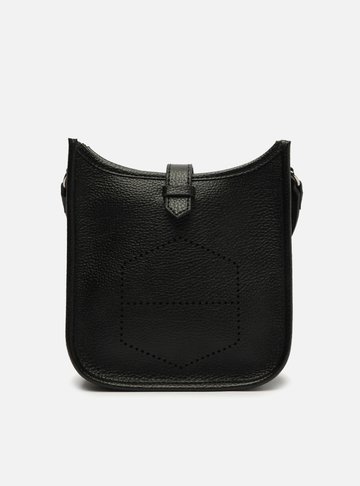 Bolsa Tiracolo Preta Média Logo Perfurado
