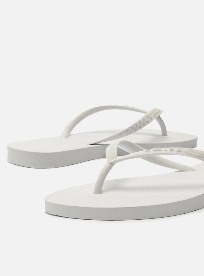 Chinelo de Dedo Branco Essential Brizza