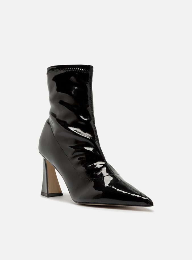 Bota Preta Verniz Cano Curto Salto Flare Selena