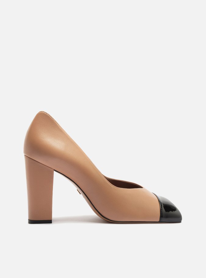 Scarpin Nude Salto Bloco Cap Toe Preto