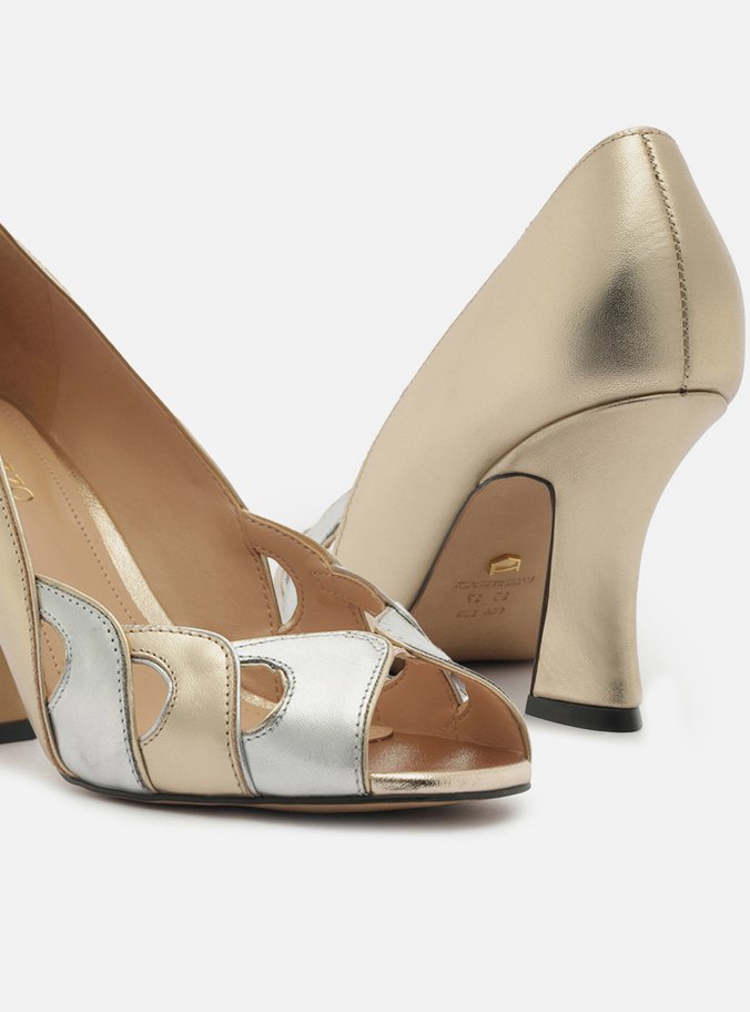 Peep Toe Dourado Couro Salto Médio Recortes