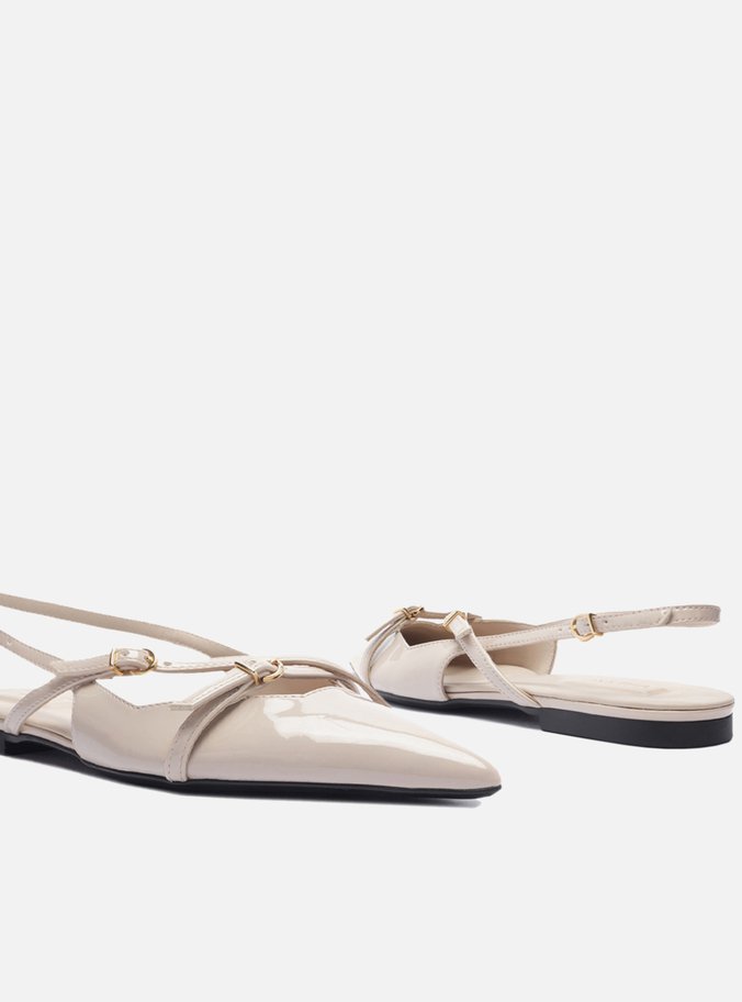 Sapatilha Nude Verniz Slingback Tiras Fivelas