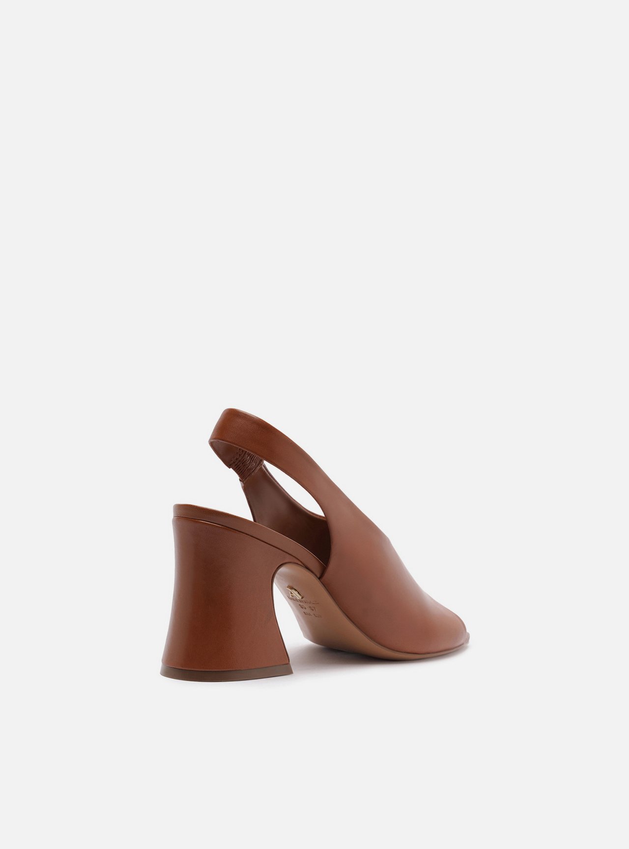 Sandal Boot Marrom Couro Salto Bloco Tira — foto 3