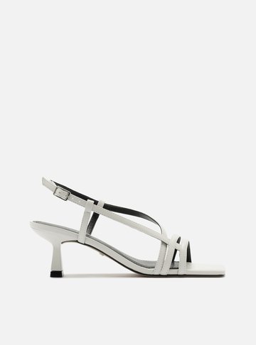 Sandália Branca Salto Baixo