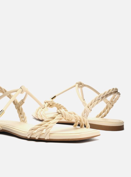 Sandália Rasteira Off-White Tiras Torcidas Nó