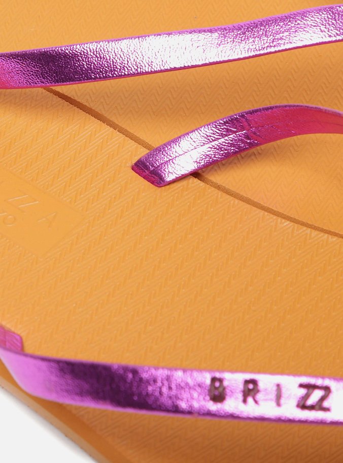 Chinelo de Dedo Laranja Tira Metalizada Rosa Brizza