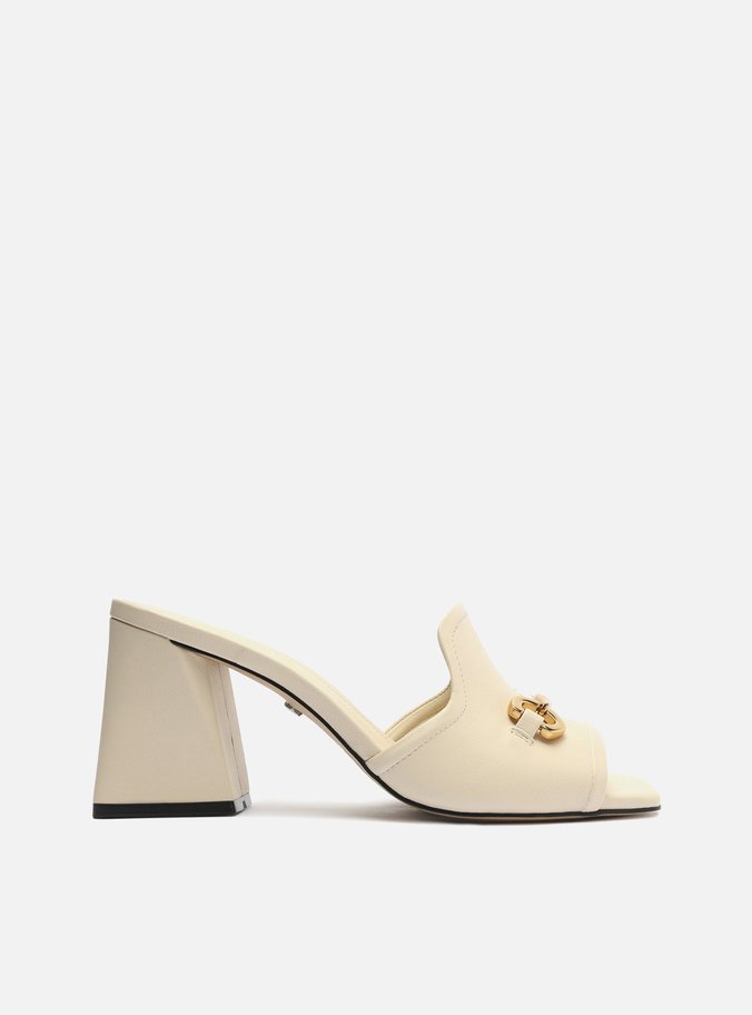 Mule Off-White Couro Bloco Aberta Alba