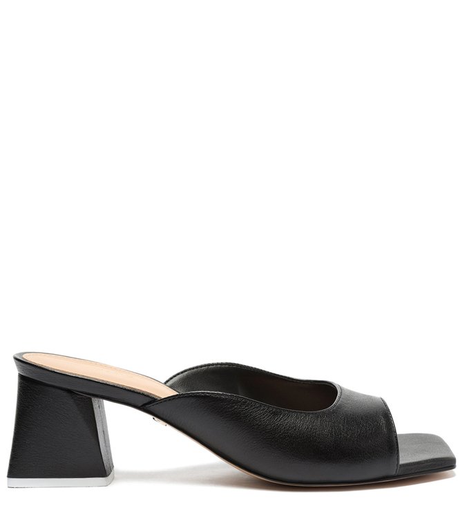 Mule Preta Couro Bico Quadrado Lorena