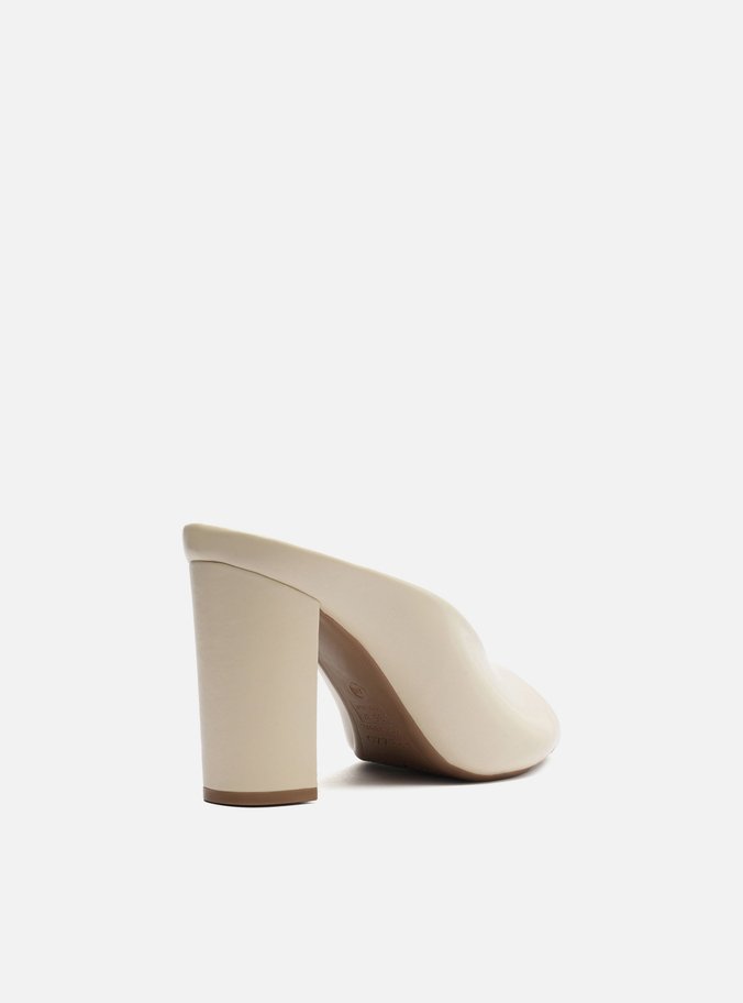 Mule Branco Couro Salto Bloco