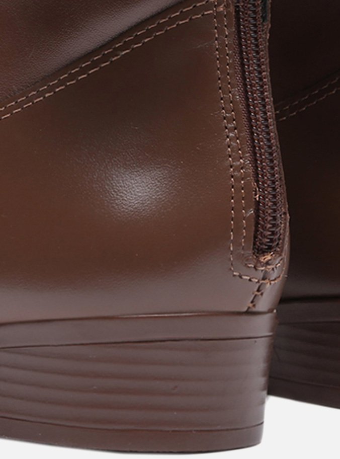 Bota Classic Couro New Coffee