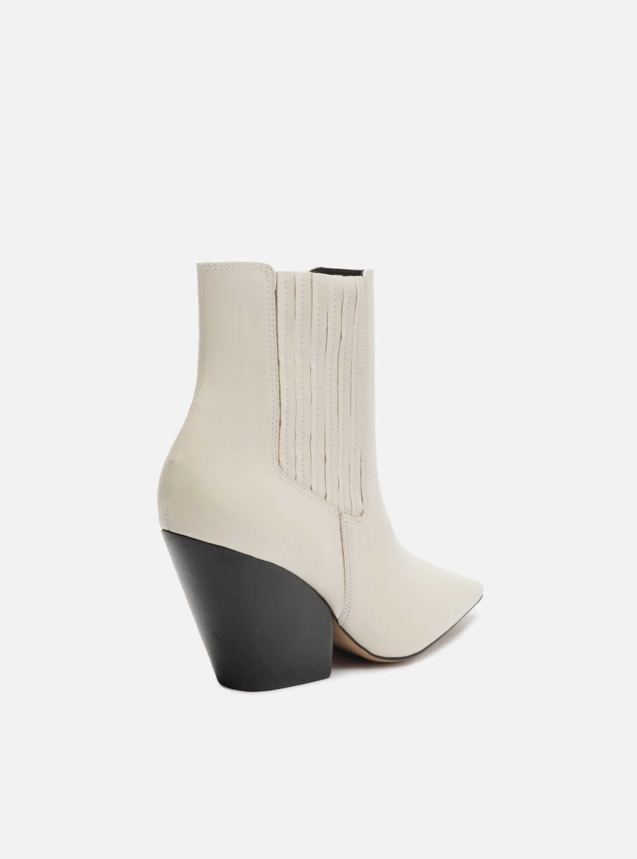 Bota Off-White Couro Cano Curto Salto Médio West — foto 3