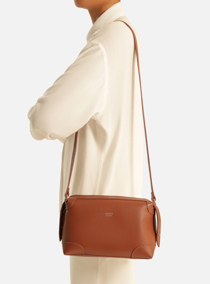 Bolsa Tiracolo Marrom Média Recortes