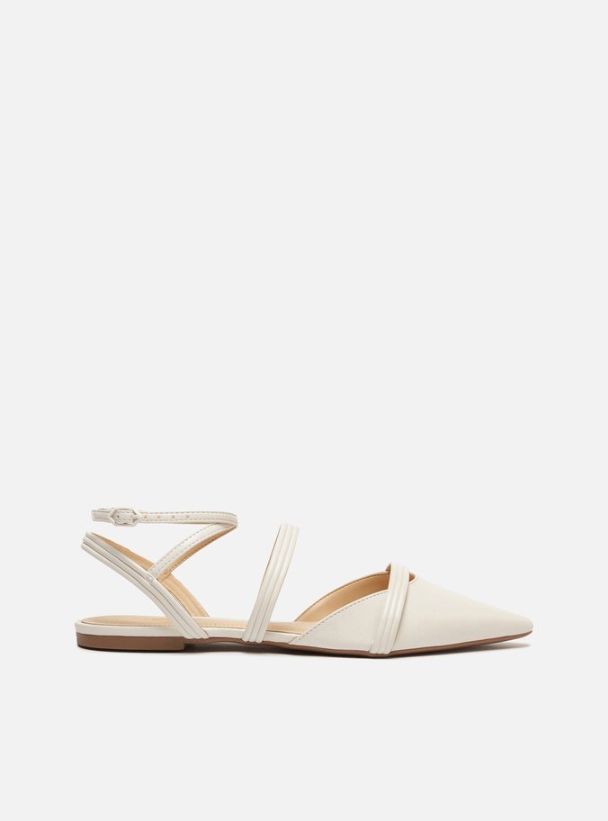Mule Off-White Tiras Bico Fino