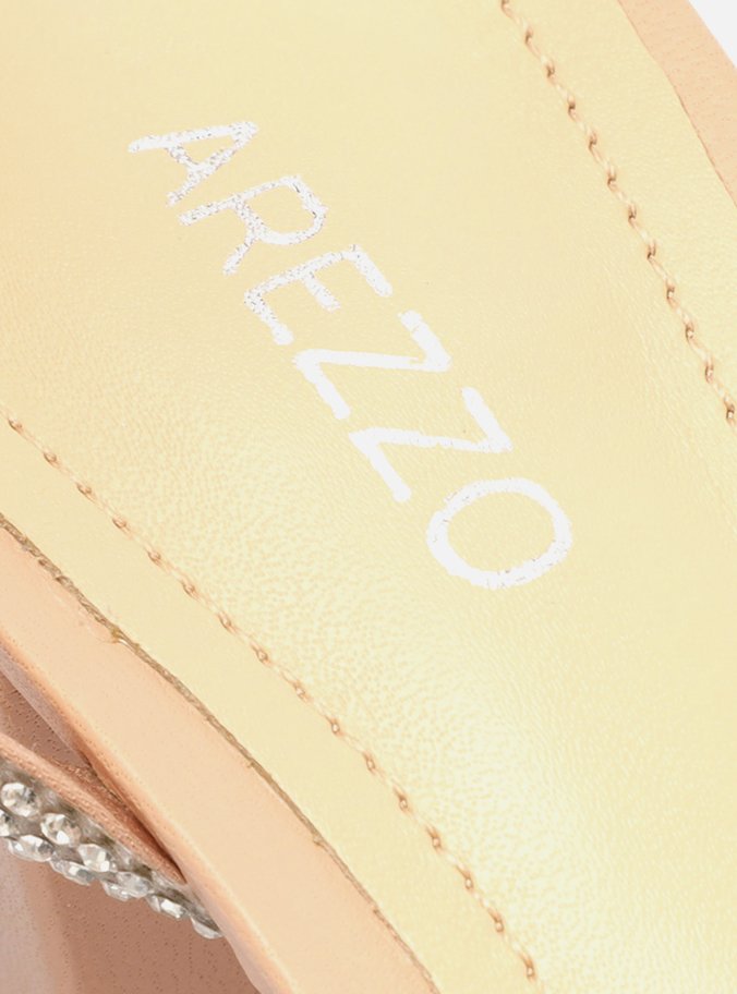 Sandália Nude Bloco Bico Quadrado Strass