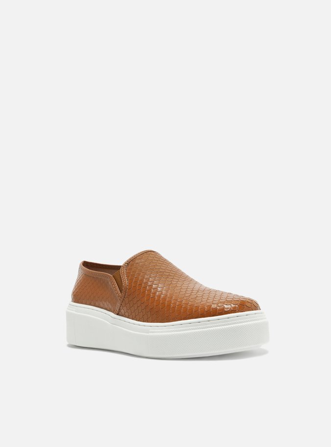 Slip On Marrom Sola Alta Bico Redondo
