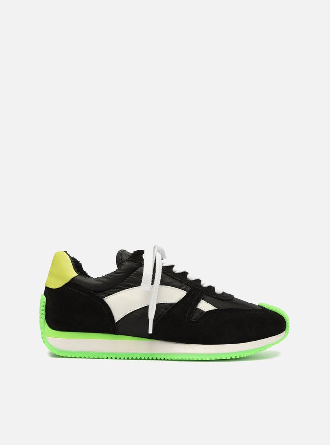 Tênis Preto Multimaterial Esportivo Verde