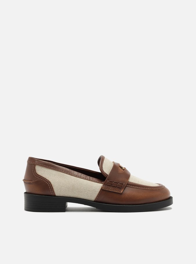 Mocassim Marrom Bimaterial Bico Redondo Medalha