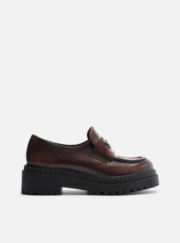 Mocassim Marrom Grape Couro Tratorado Tira Metal