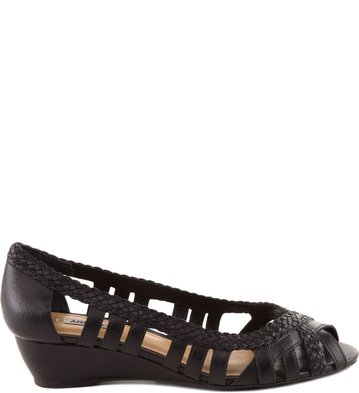 Scarpin Recortes Preto