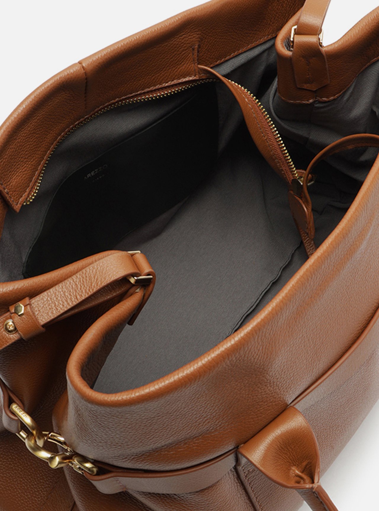 Bolsa Tote Marrom Couro Grande Metais — foto 4