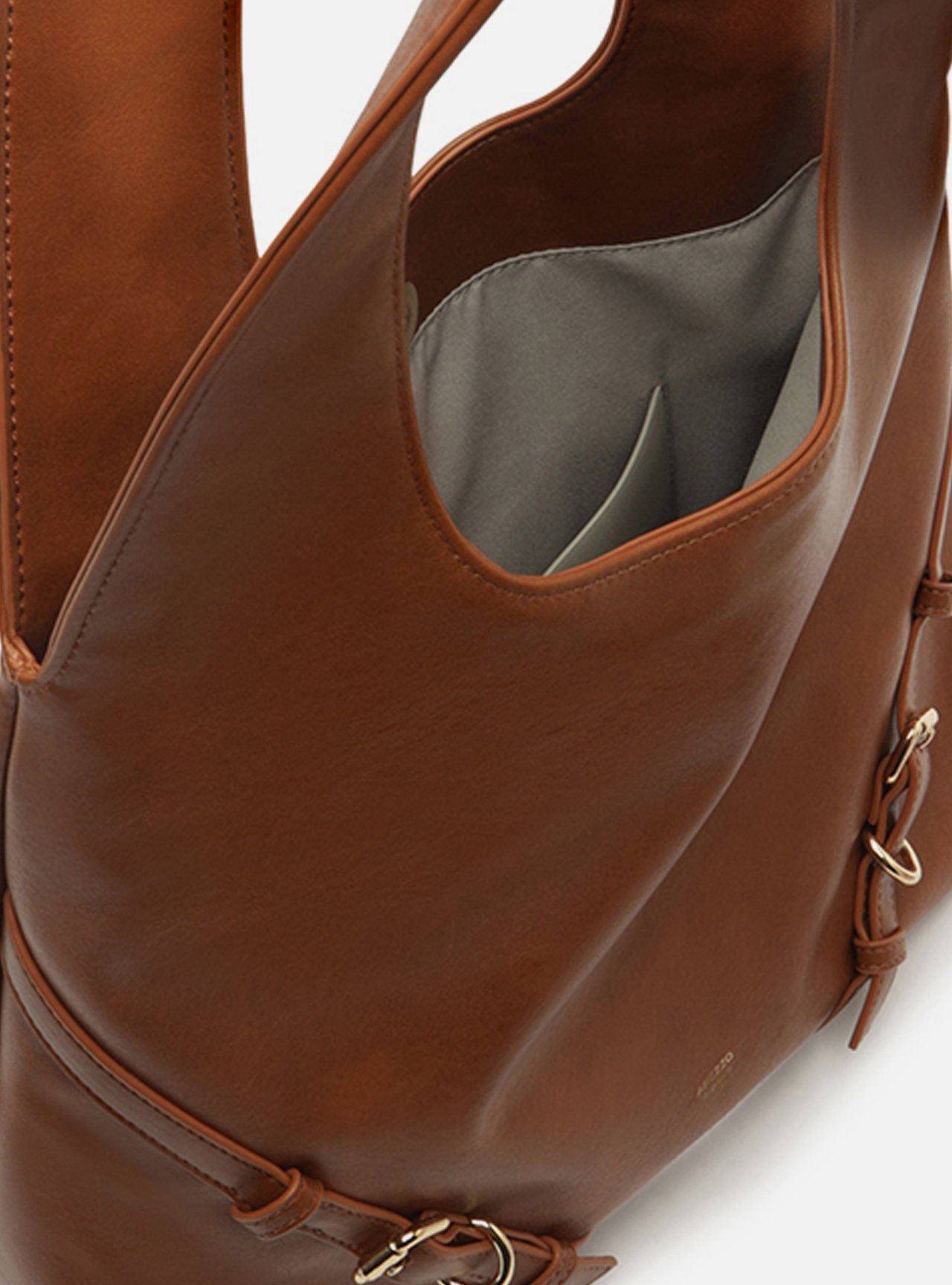 Bolsa Hobo Marrom Grande Fivelas — foto 4