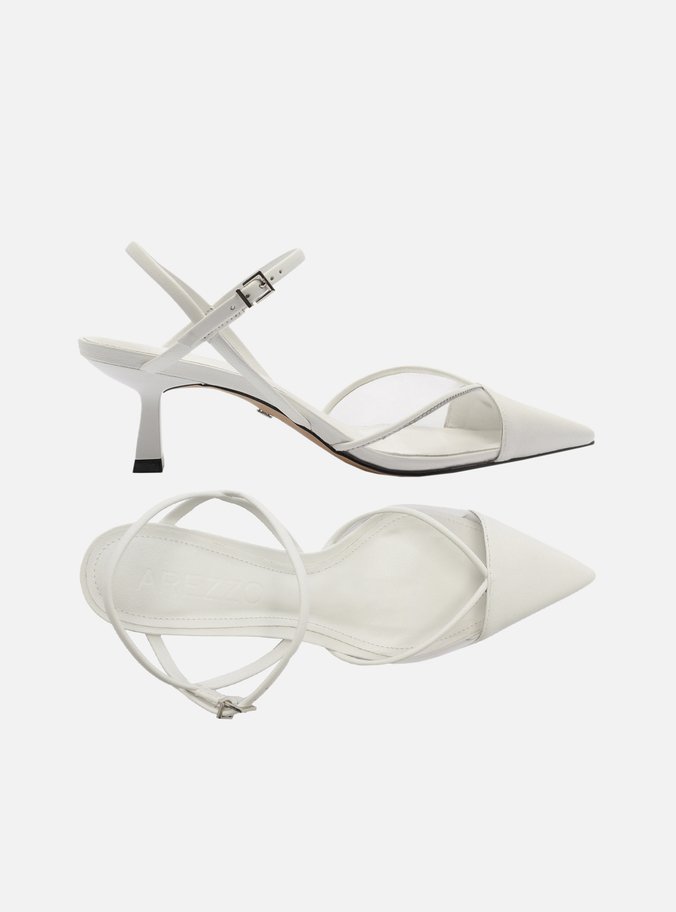 Scarpin Branco Couro Salto Médio Bico Fino Vinil
