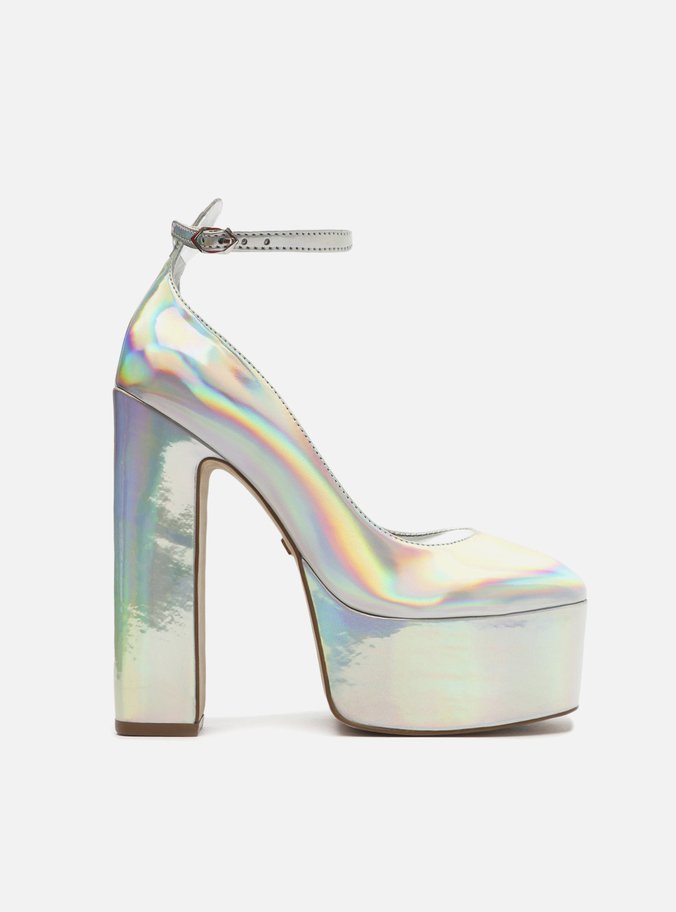 Scarpin Prateado Verniz Meia Pata Bloco Gilda