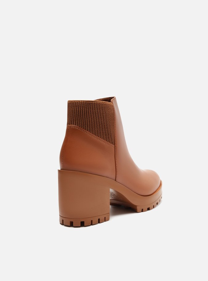 Bota Caramelo Couro Salto Médio Tratorada Zíper