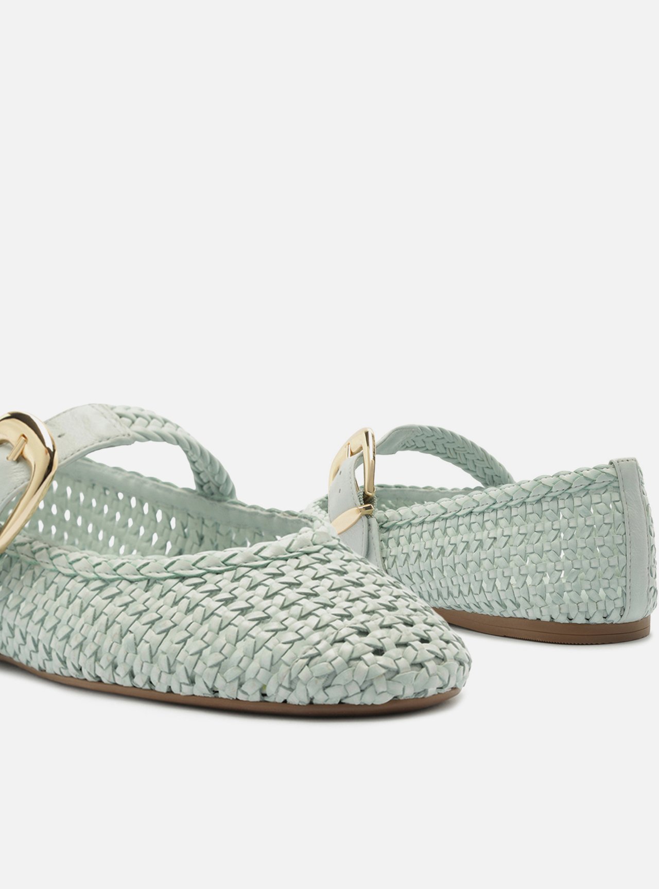 Sapatilha Azul Bico Redondo Fivela Tressê — foto 4