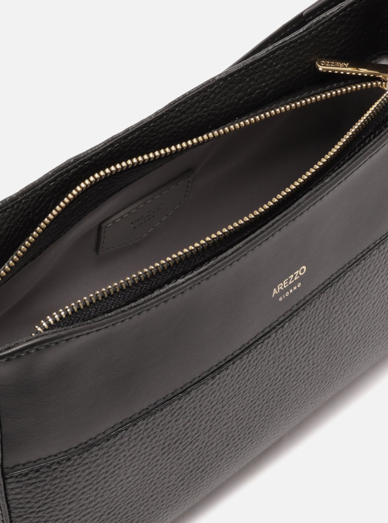 Bolsa Shoulder Preta Texturizada Média — foto 4